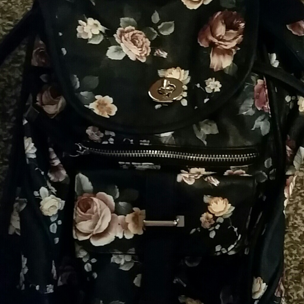 Draw string Backpack - Picture 3 of 4
